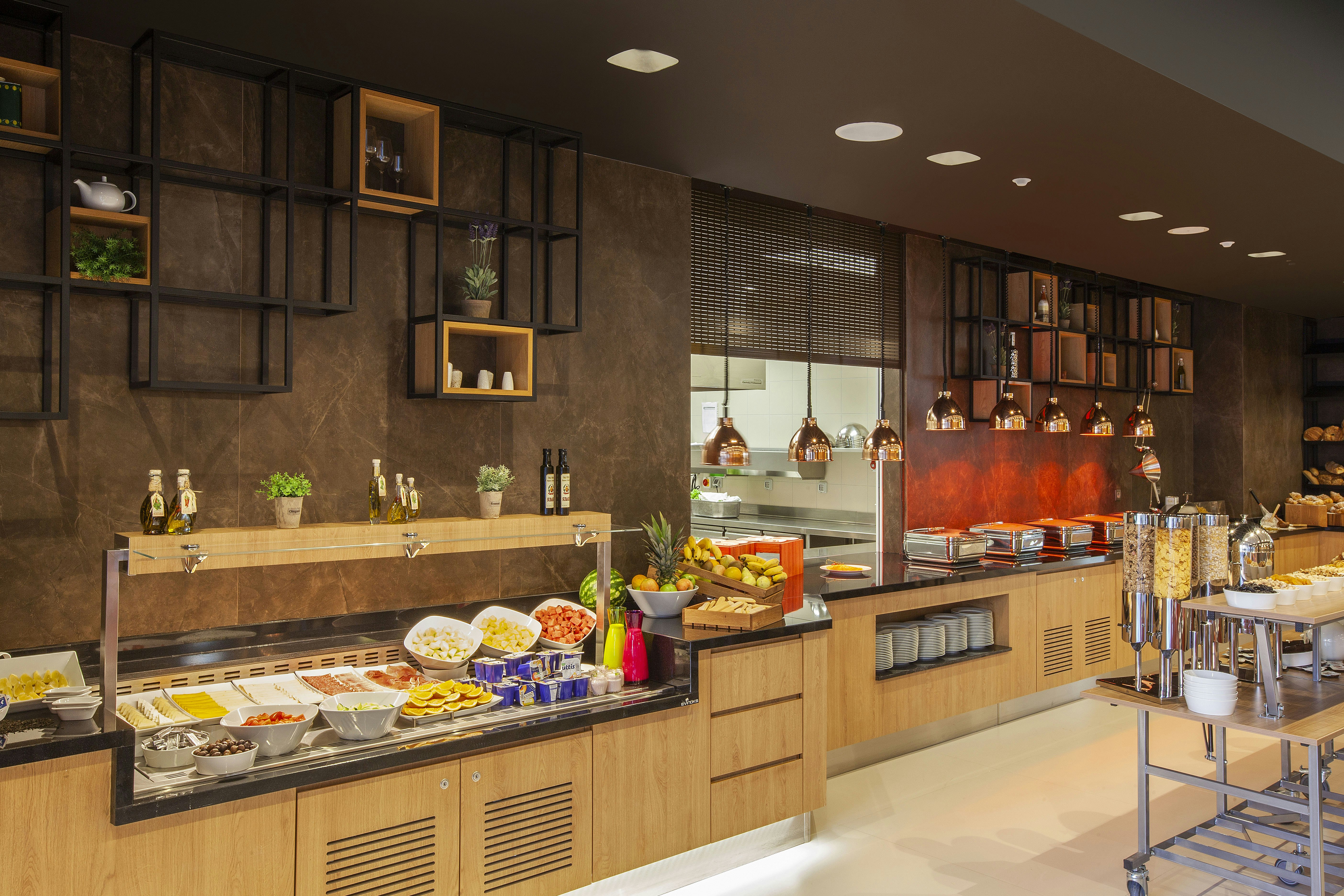 Hilton Garden Inn Tirana 59/81