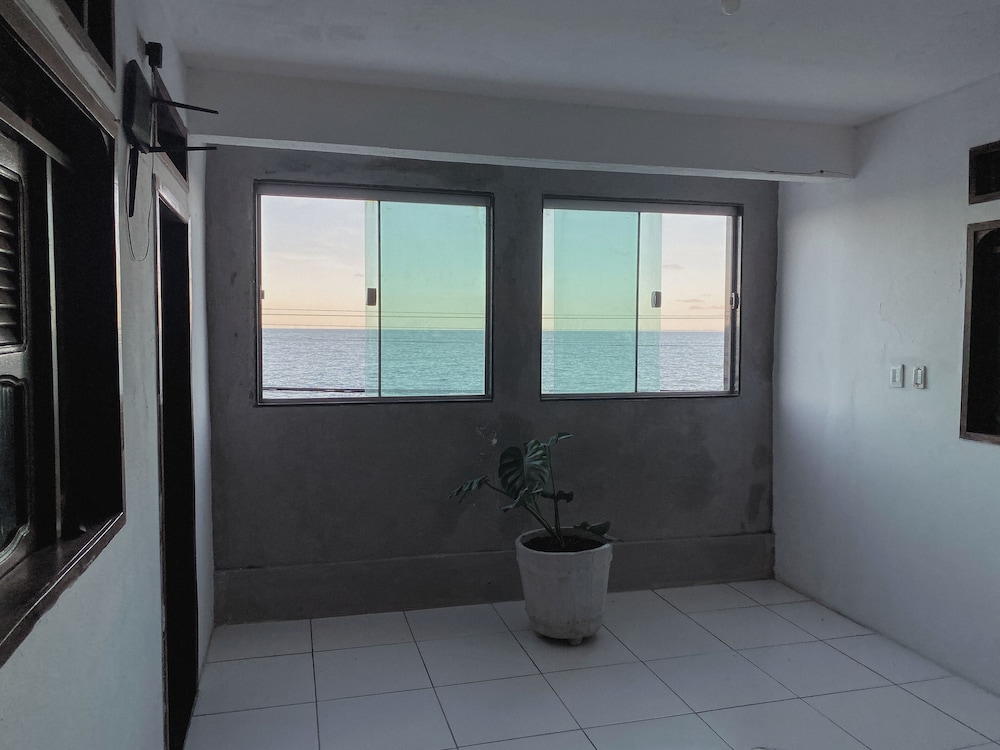 HOTEL 5 SOIS 49/50