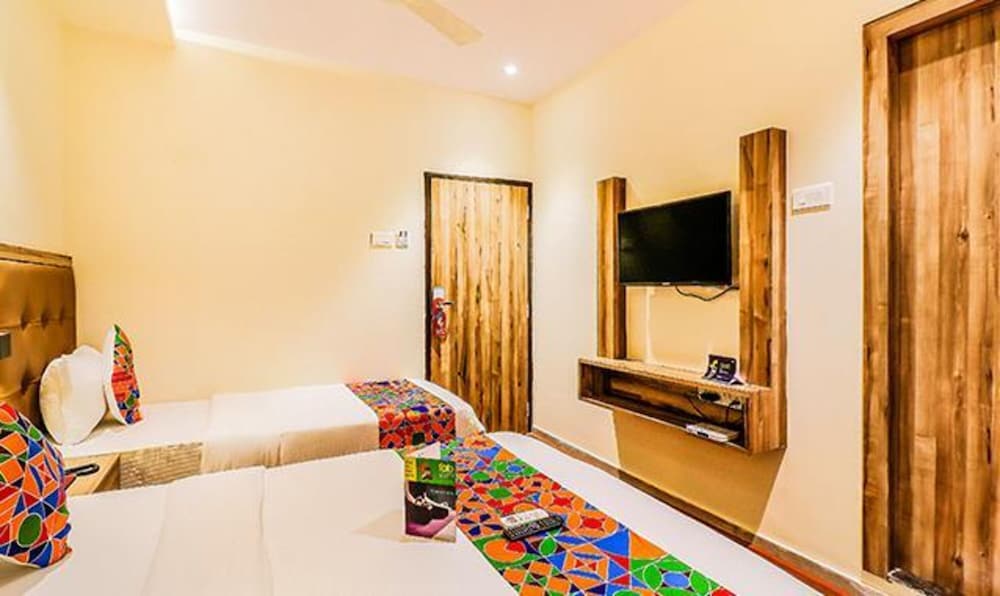 Fabhotel Ascot International Andheri 41/50