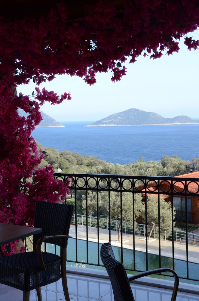 Doganin Ruhu Otel, Bungalow & Restaurant 56/61