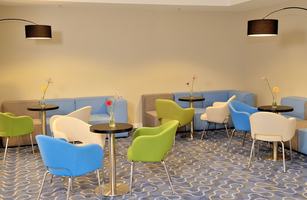 Holiday Inn Express Amsterdam Arena Towers 48/74