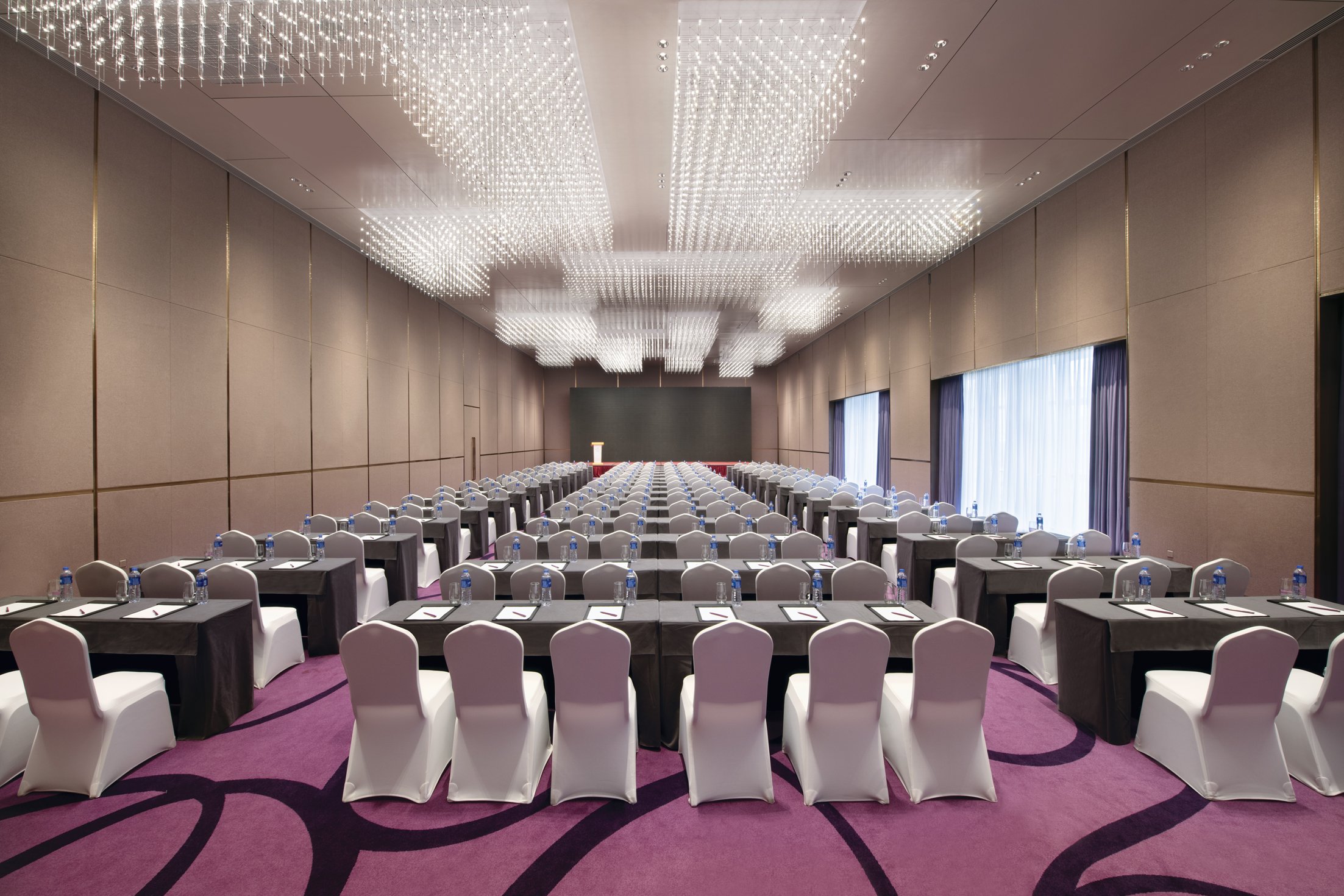 Crowne Plaza Dalian Xinghai 59/70