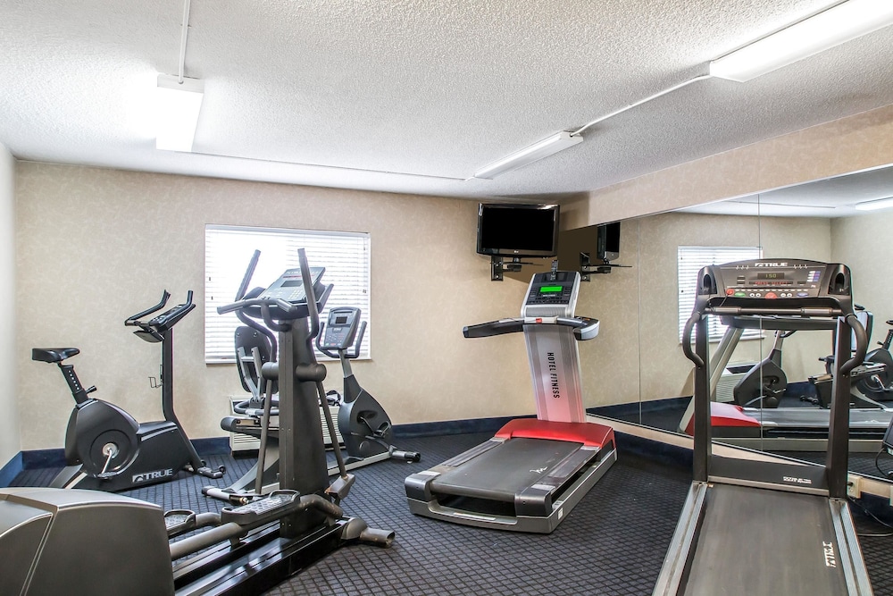 Quality Inn Morris I-80 30/45