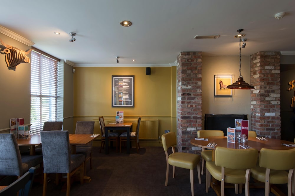 Premier Inn Hull North 44/57