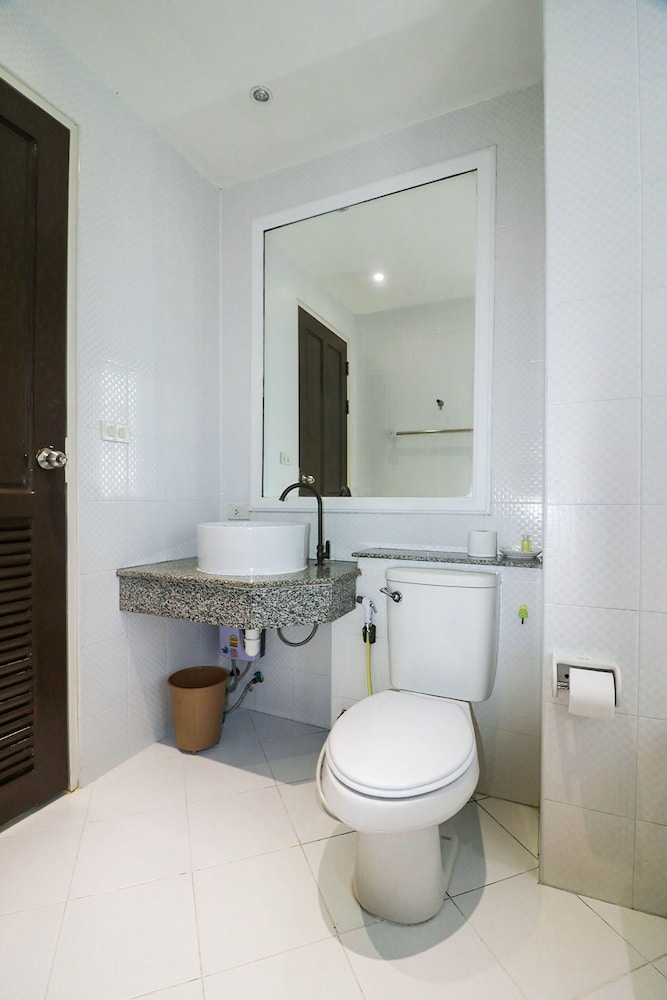 NATURAL BEACH HOTEL AND BAAN SILA 53/59