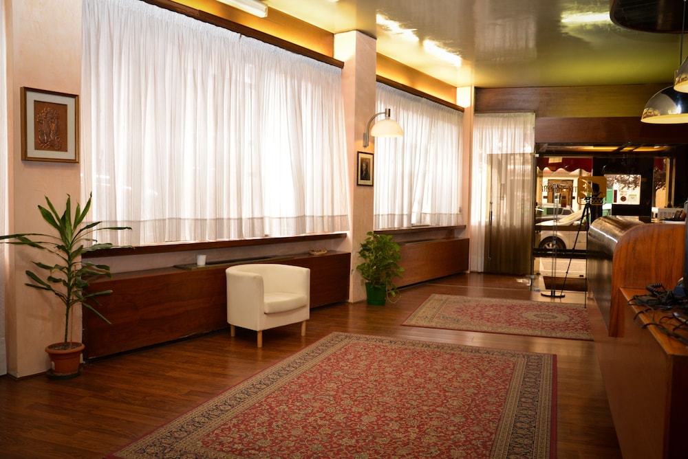 lobby