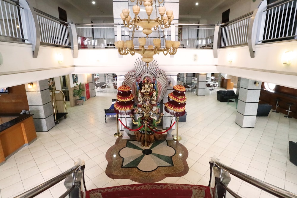 Bali Paradise City Hotel 35/50