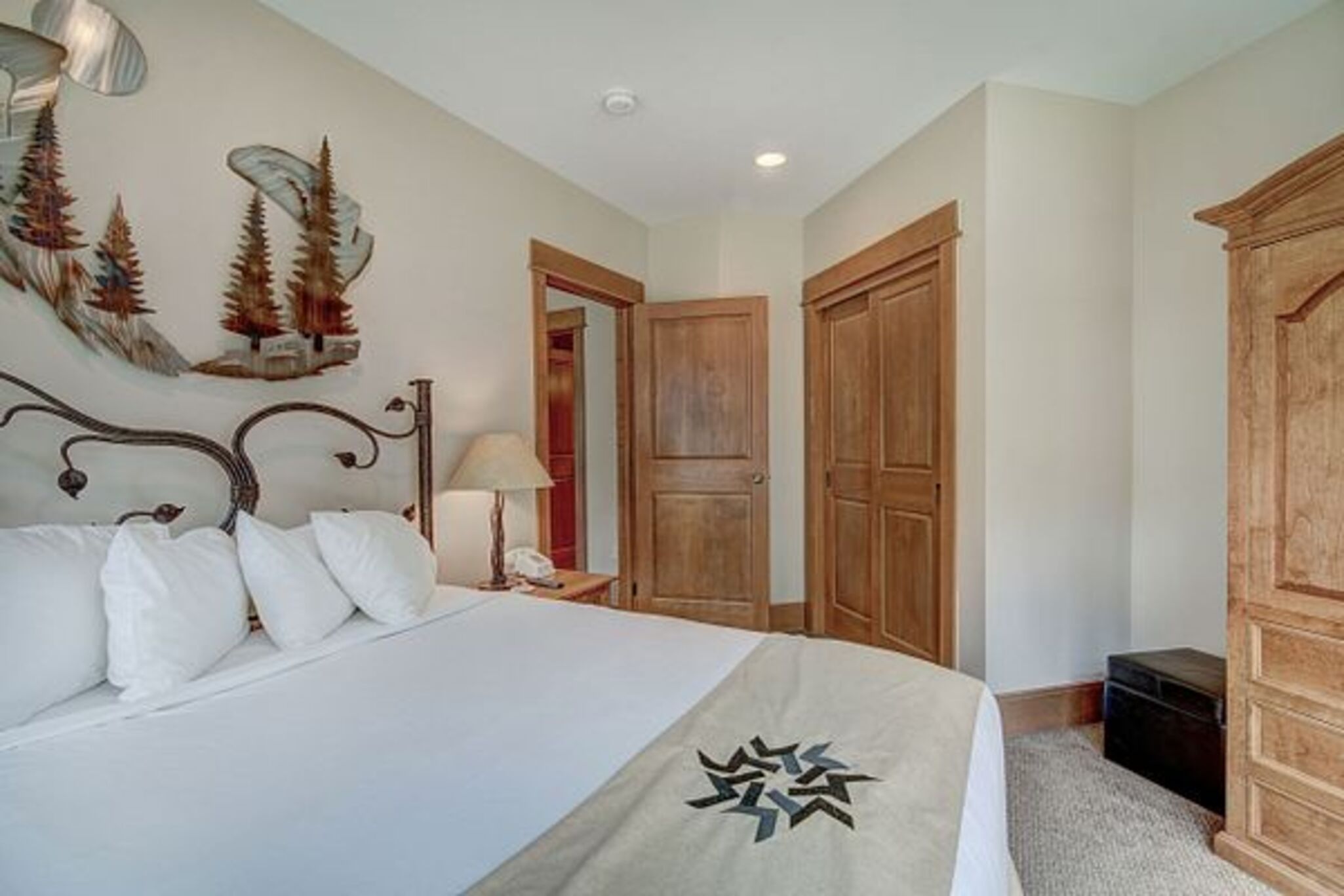 Condominium, 2 Bedrooms, 2 Bathrooms