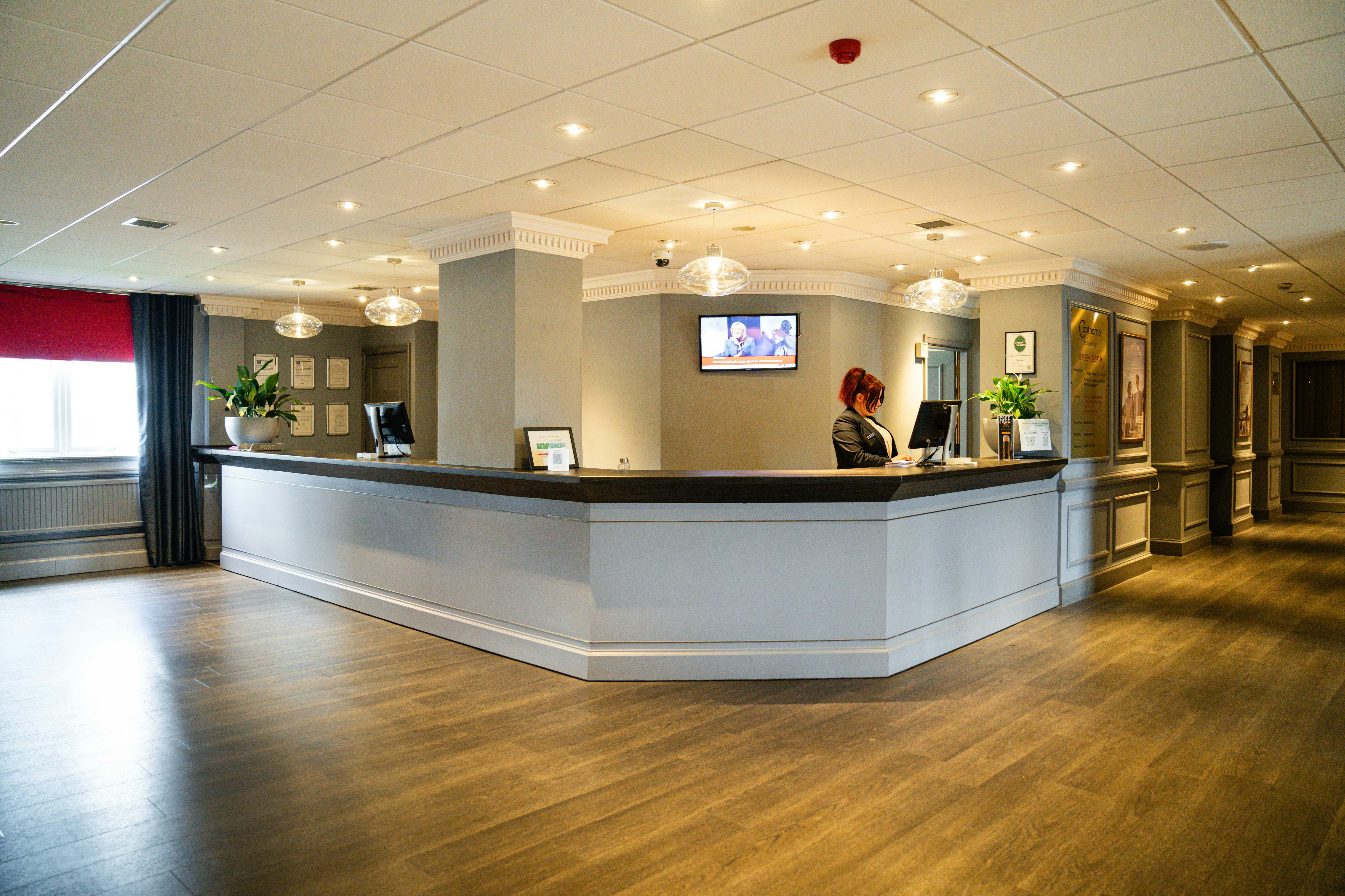 Copthorne Hotel Plymouth 3/63