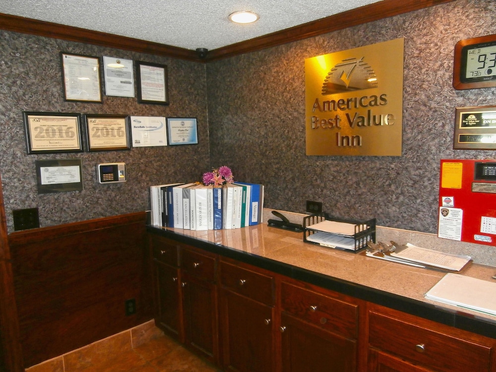 Americas Best Value Inn Conyers 7/54
