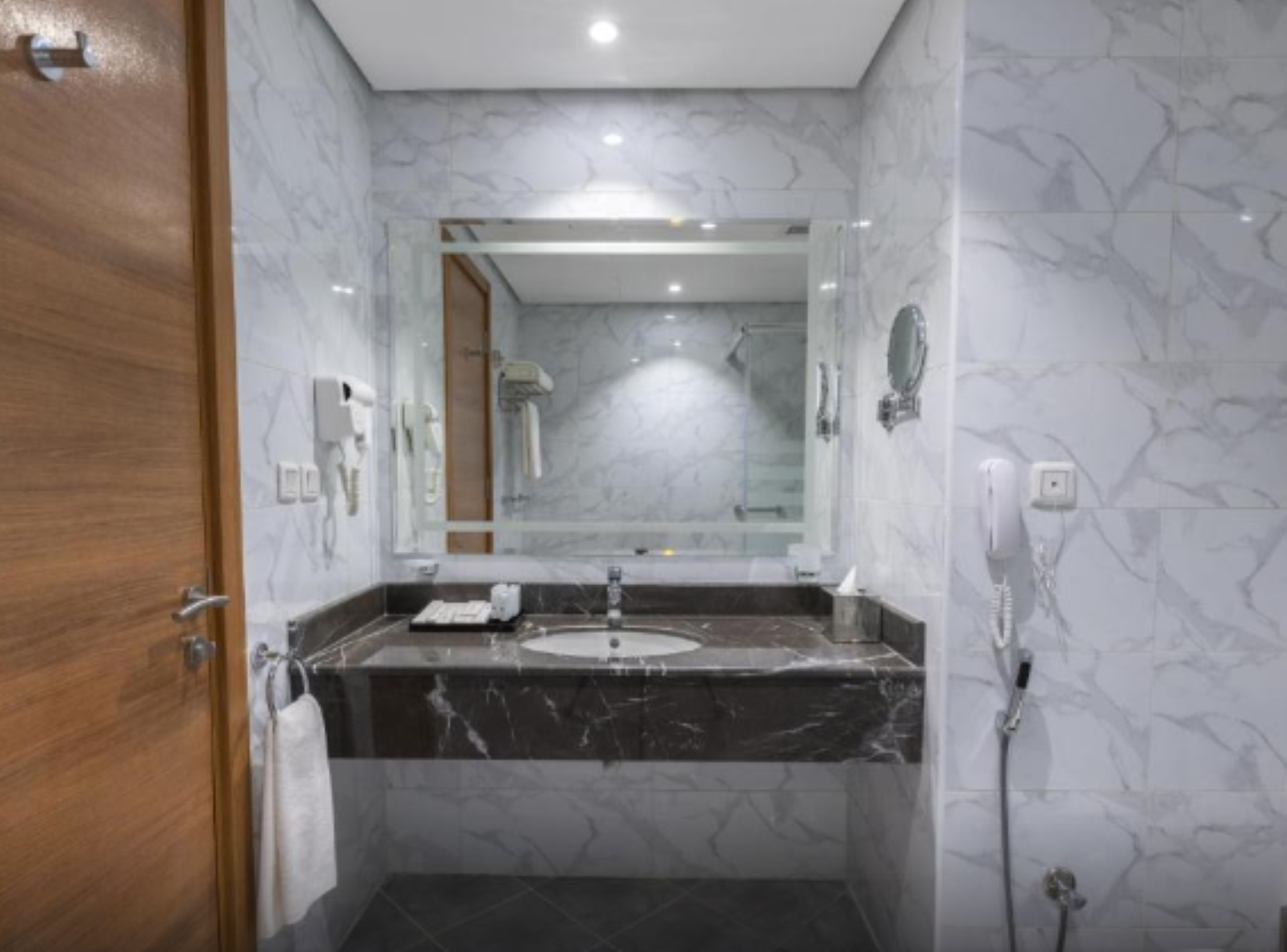 غرفة قياسية رباعية، فندق وأجنحة تايم ربا(TIME Ruba Hotel & Suites) 7/7