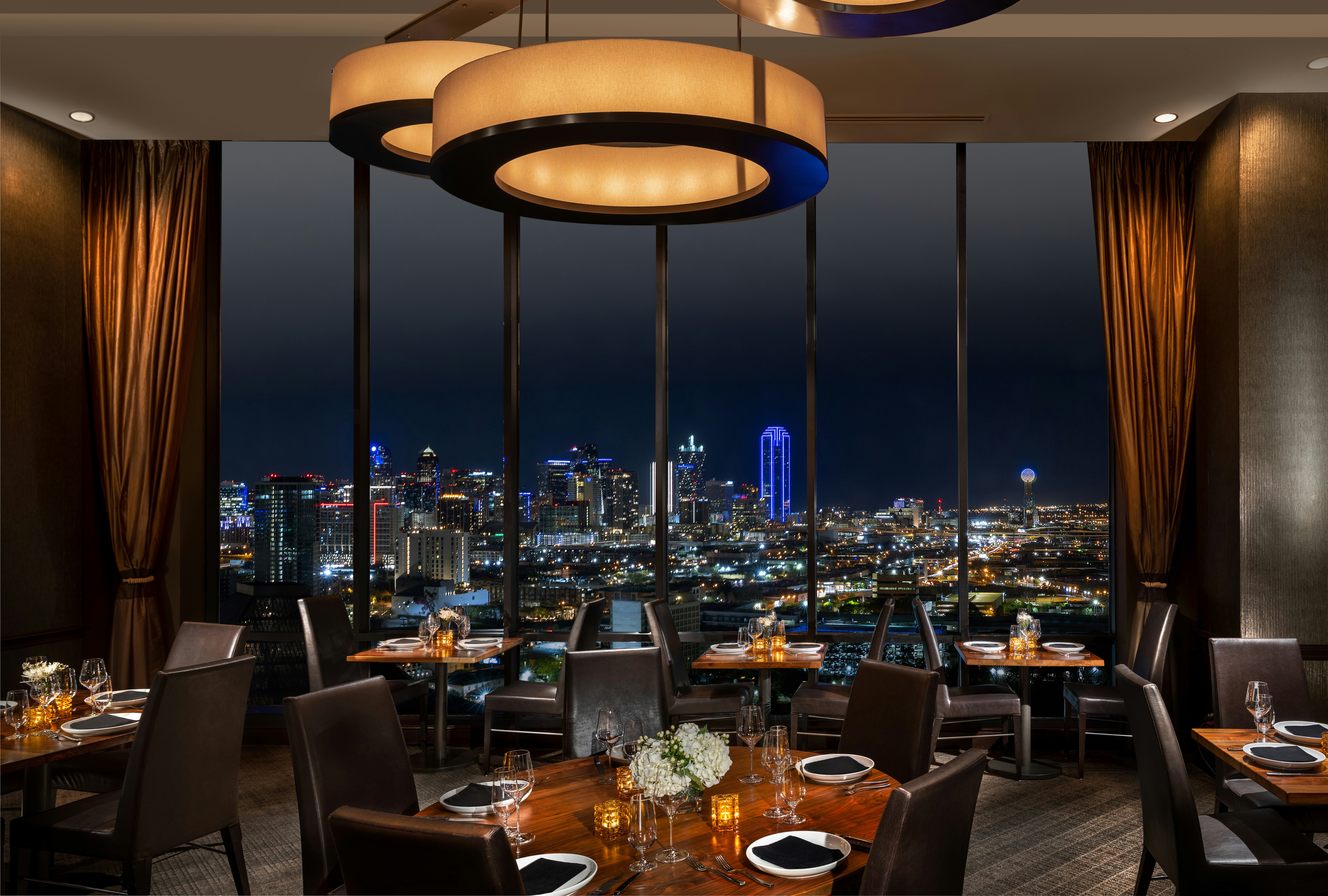 Hilton Anatole 68/90