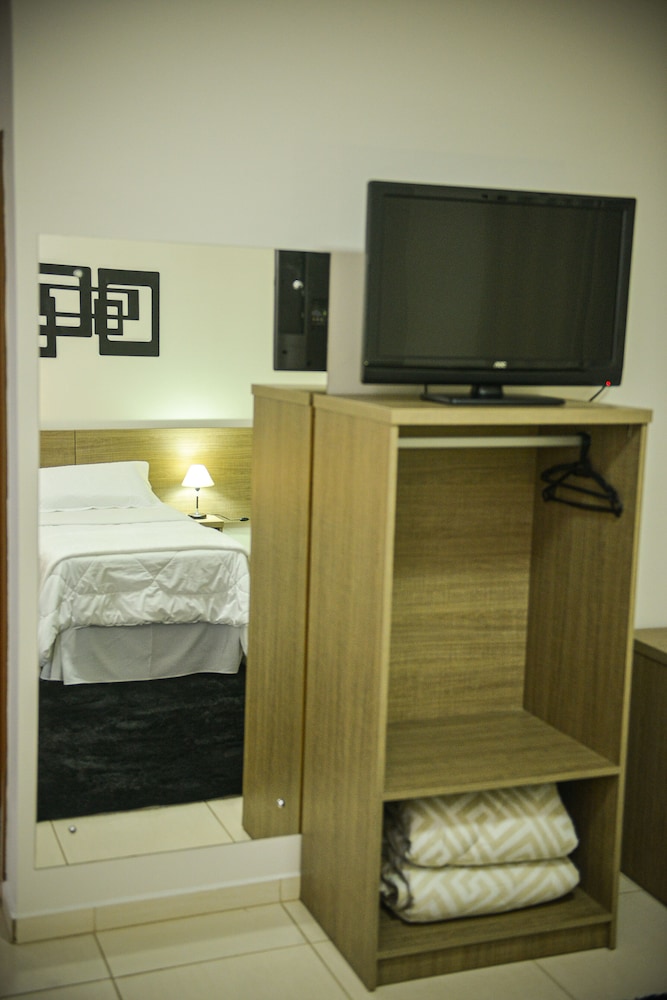 Hotel D Napoles 8/50