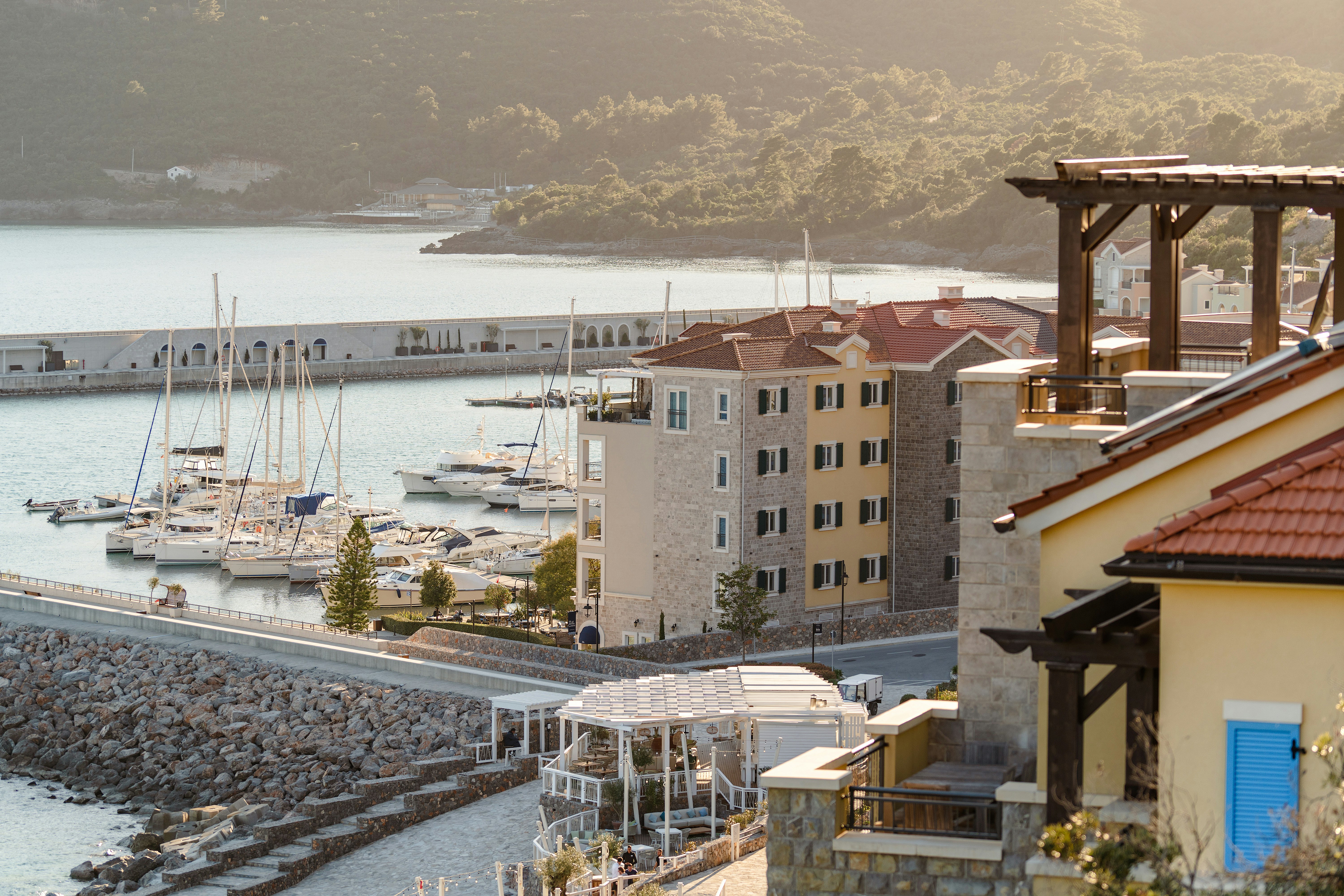 The Chedi Lustica Bay Hotel 40/43