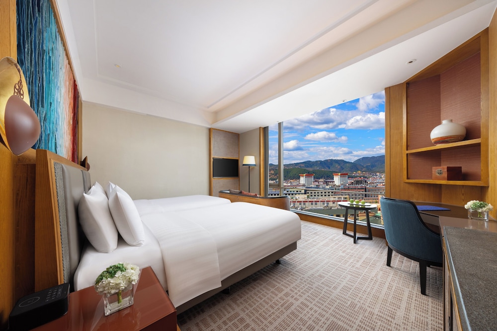 Shangri-La Resort Shangri-La 16/50