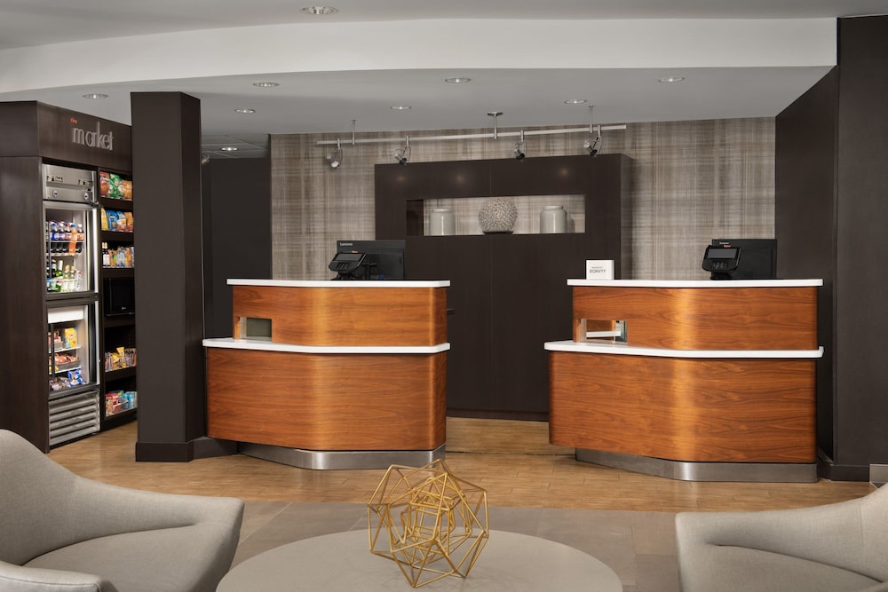 Courtyard By Marriott Dothan 4/46