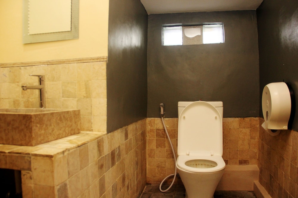 Ala Hostel 38/40