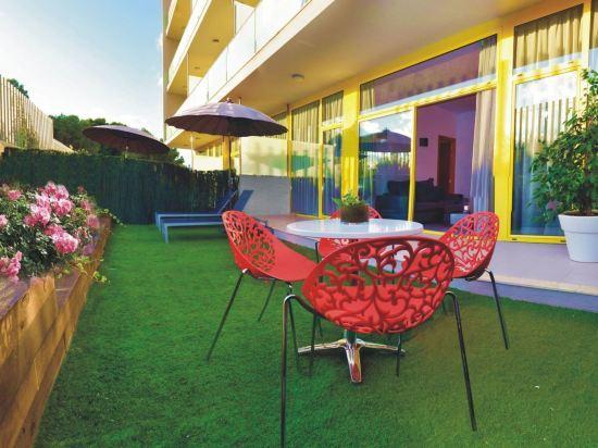 APOLO SUITES RENTALMAR 22/24