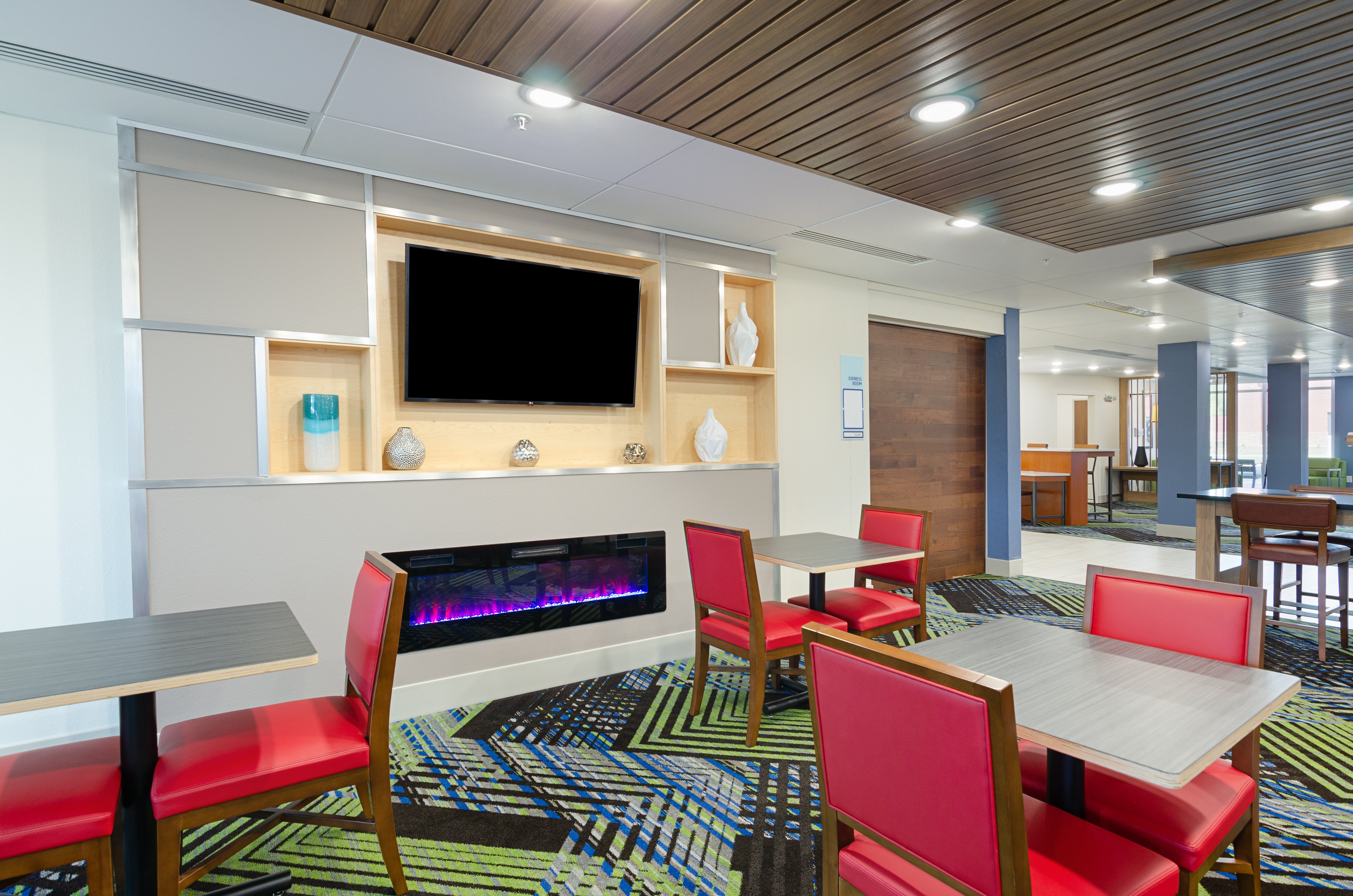 Holiday Inn Express And Suites Abingdon 42/62