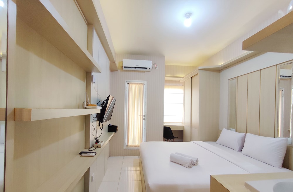 Quintessa Rooms at Candiland Apartement 8/29