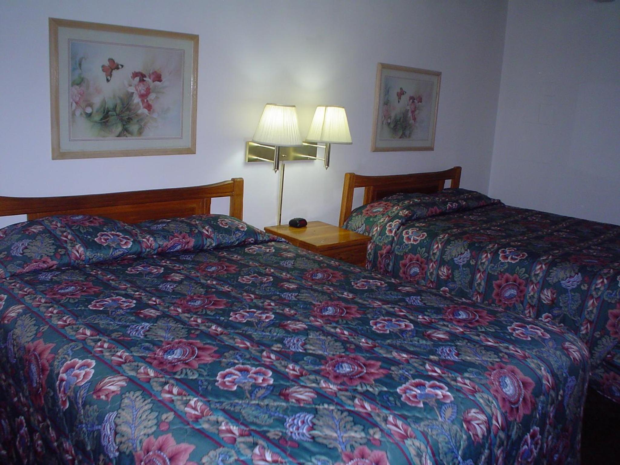 Avenue Motel 11/28