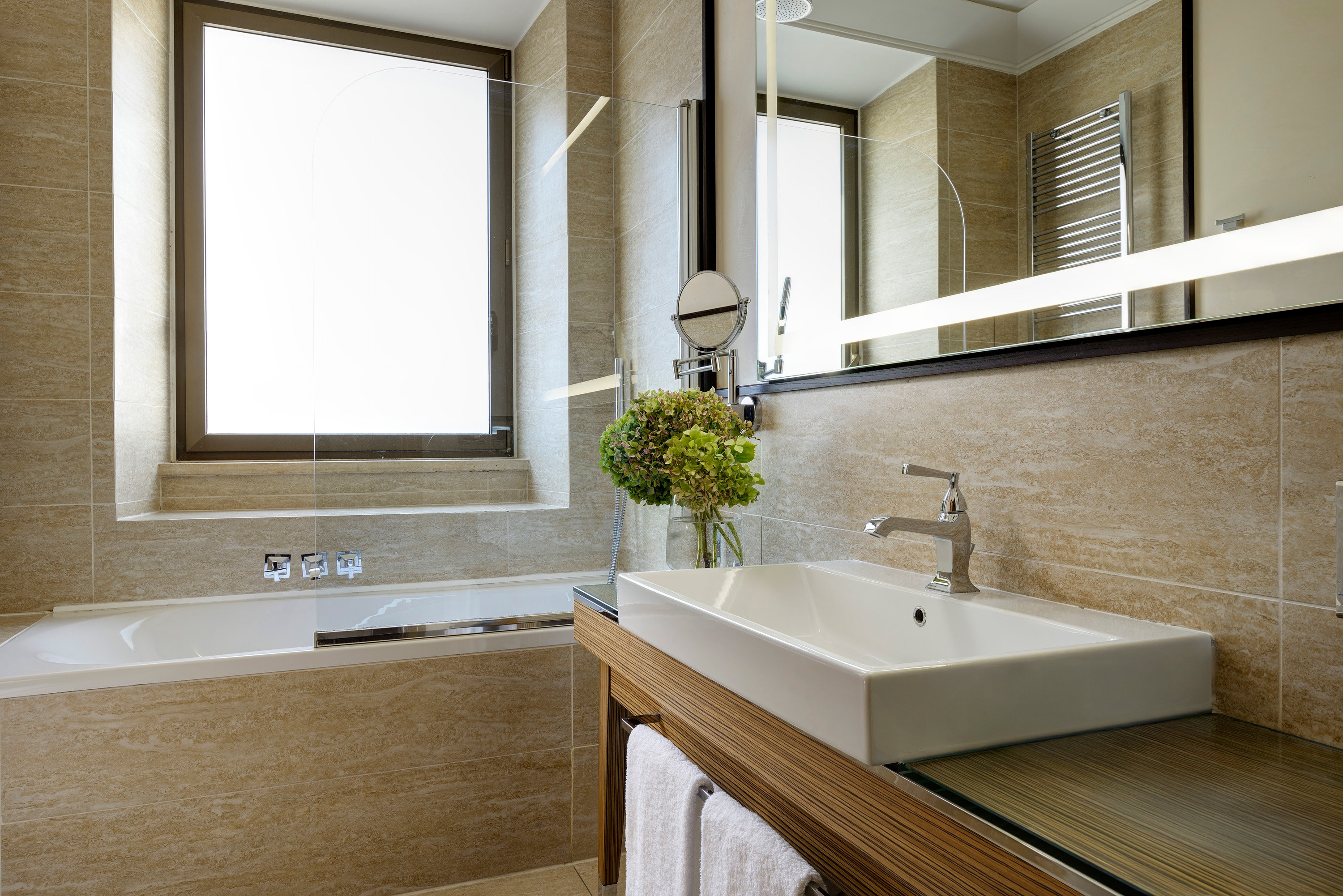 جناح تنفيذي، UNAHOTELS Deco Roma 3/4