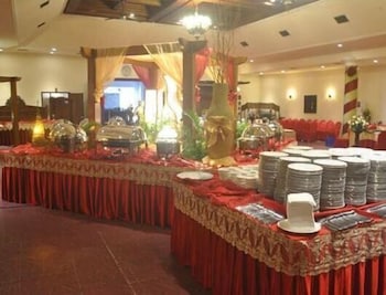 Narita Hotel Tulungagung 25/35