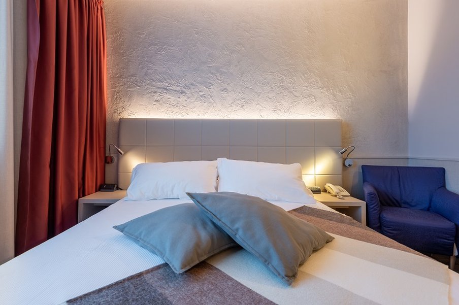 First Hotel Malpensa 5/19