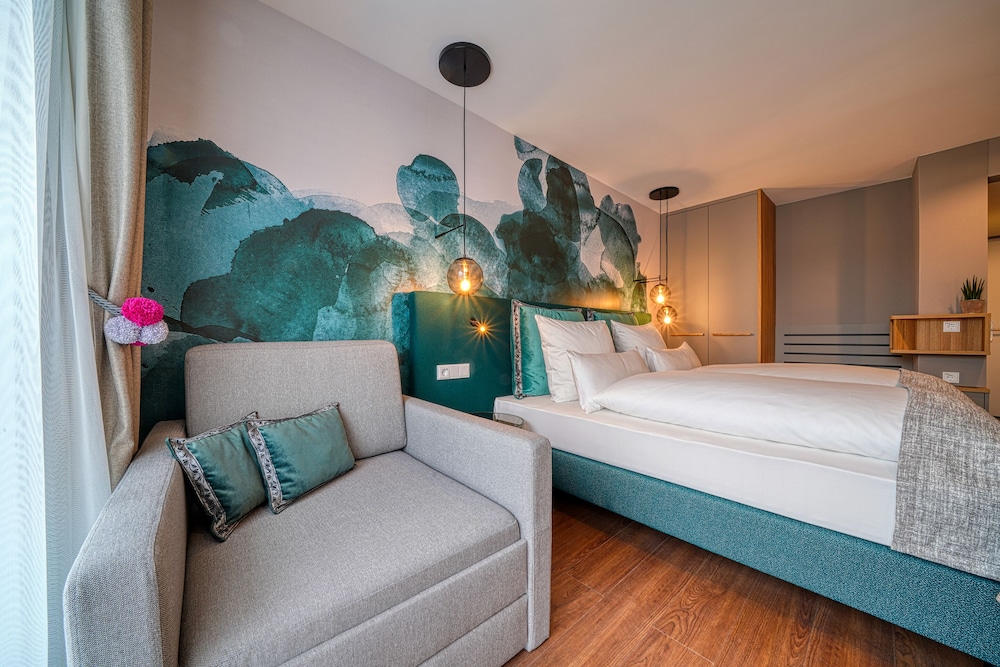 COMFORT, DOUBLE BED, SOFA