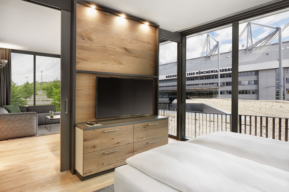 H4 Hotel Mönchengladbach Im Borussia-Park 15/50
