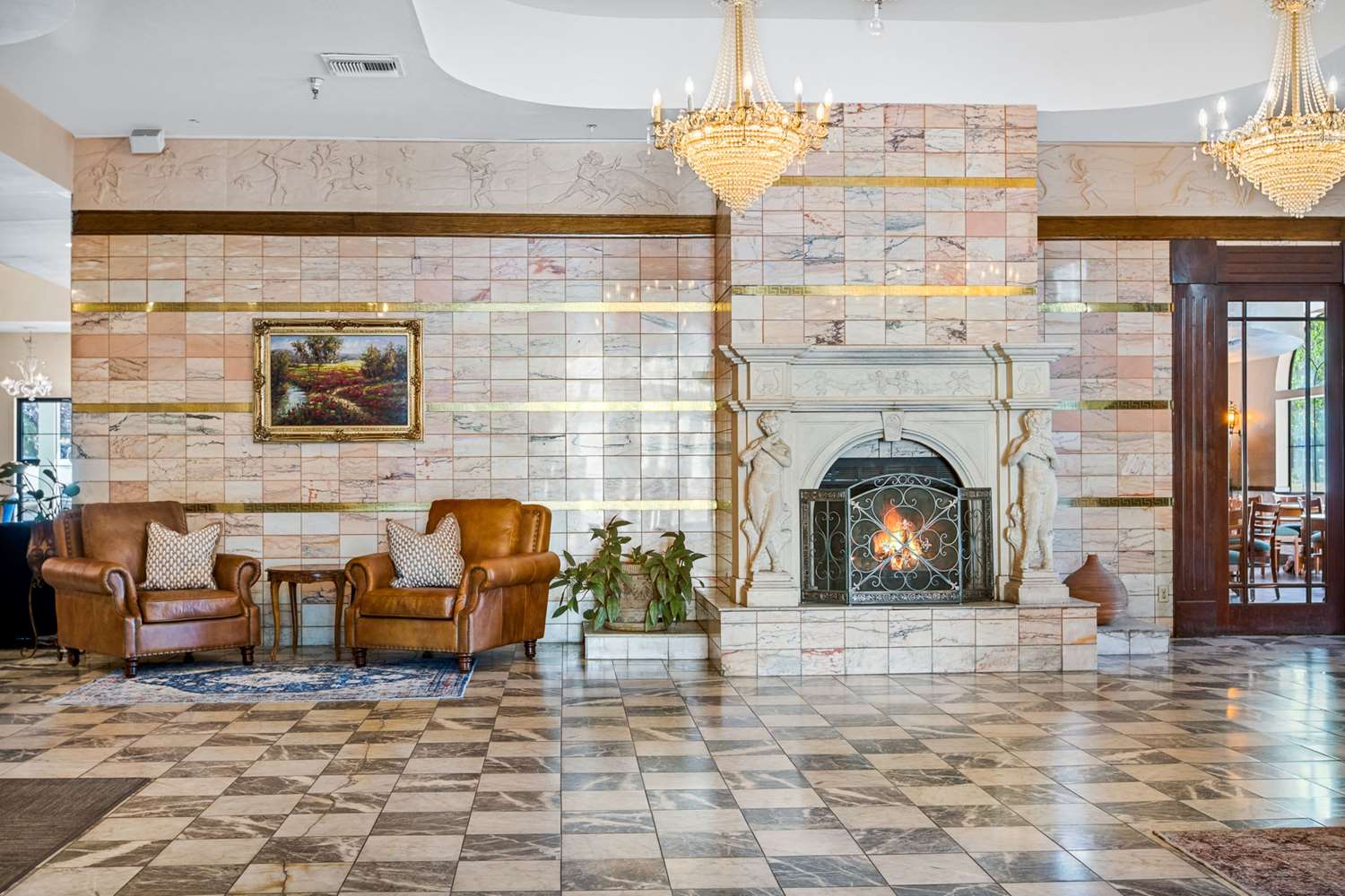 Chateau Big Bear Boutique Hotel, BW Signature Collection 6/55