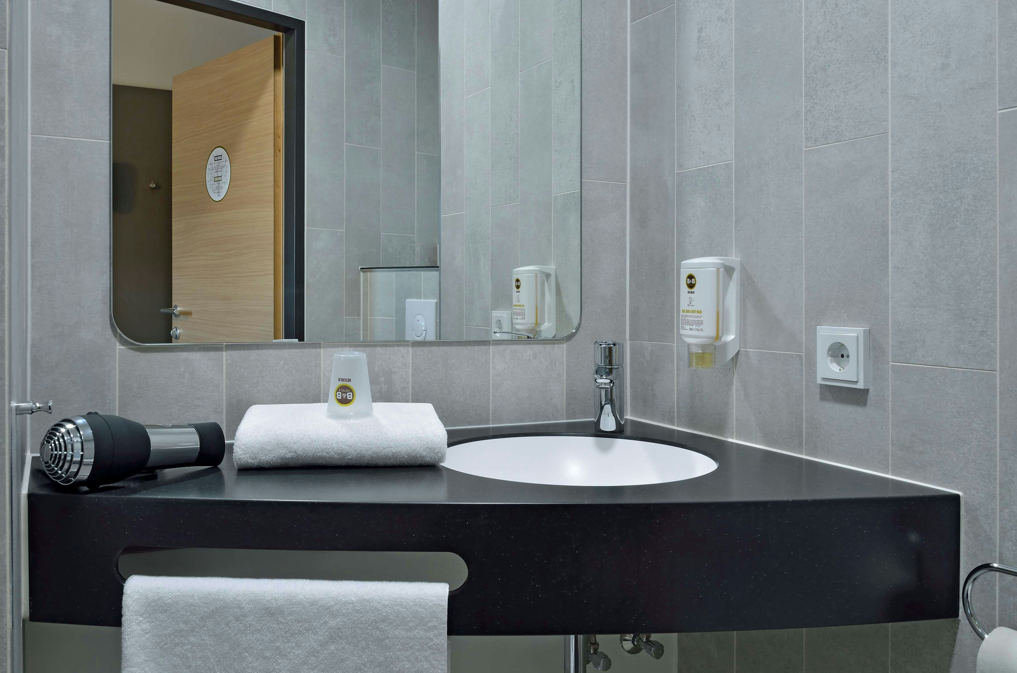 B&B Hotel Hannover-City 26/27