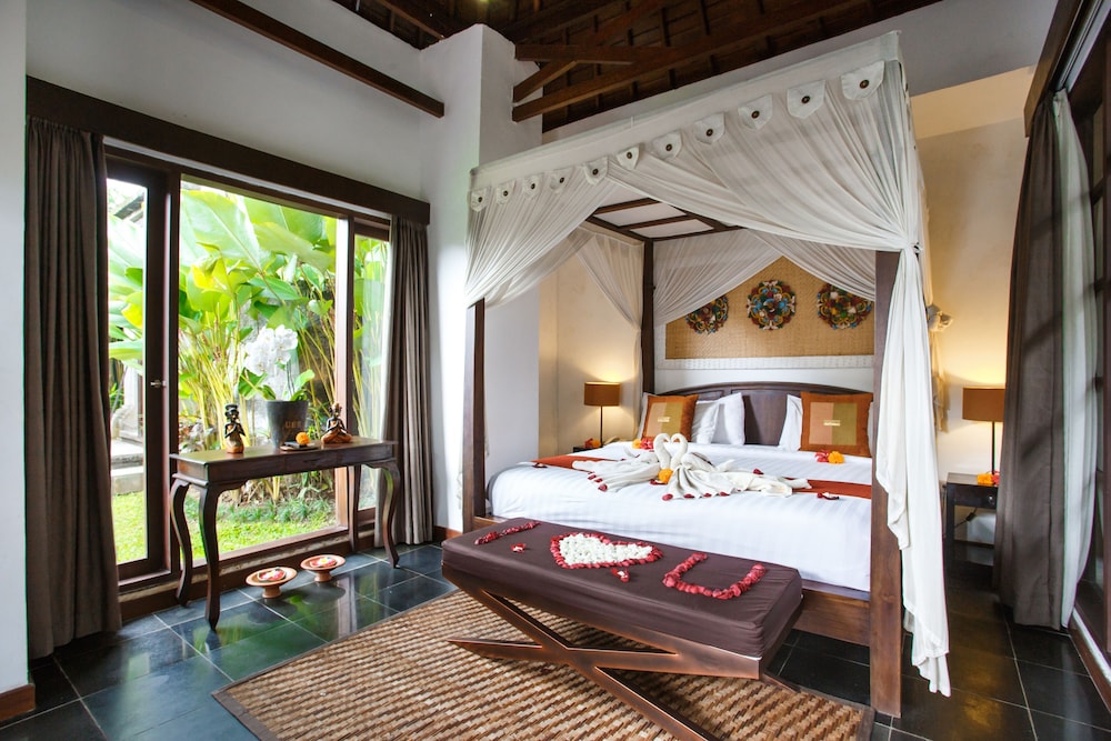 Ubud Raya Villa 8/50