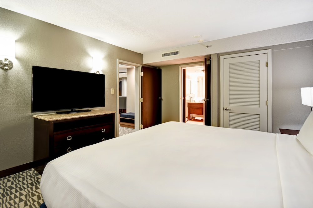 DoubleTree by Hilton Augusta 12/56