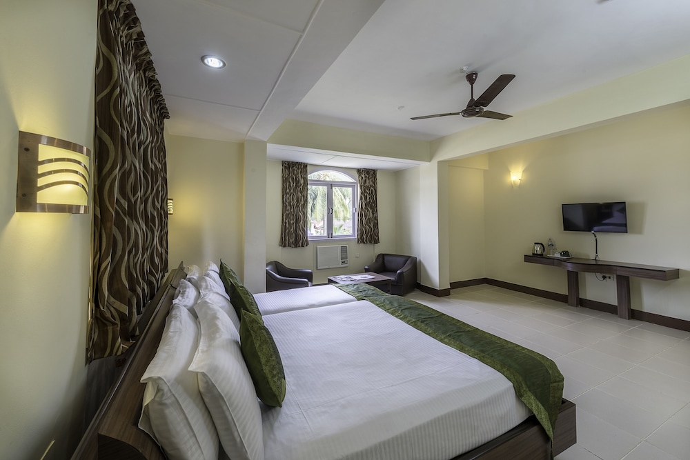 Treebo Trend Green Park Mapusa 16/54
