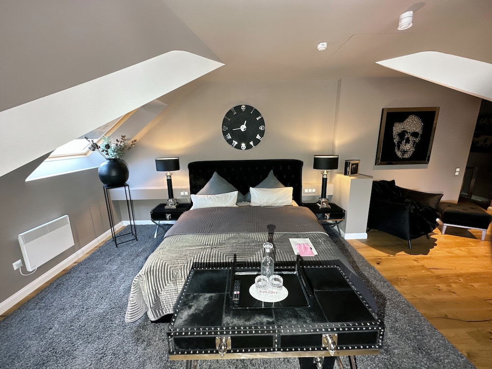 Parkhotel Luise 24/47
