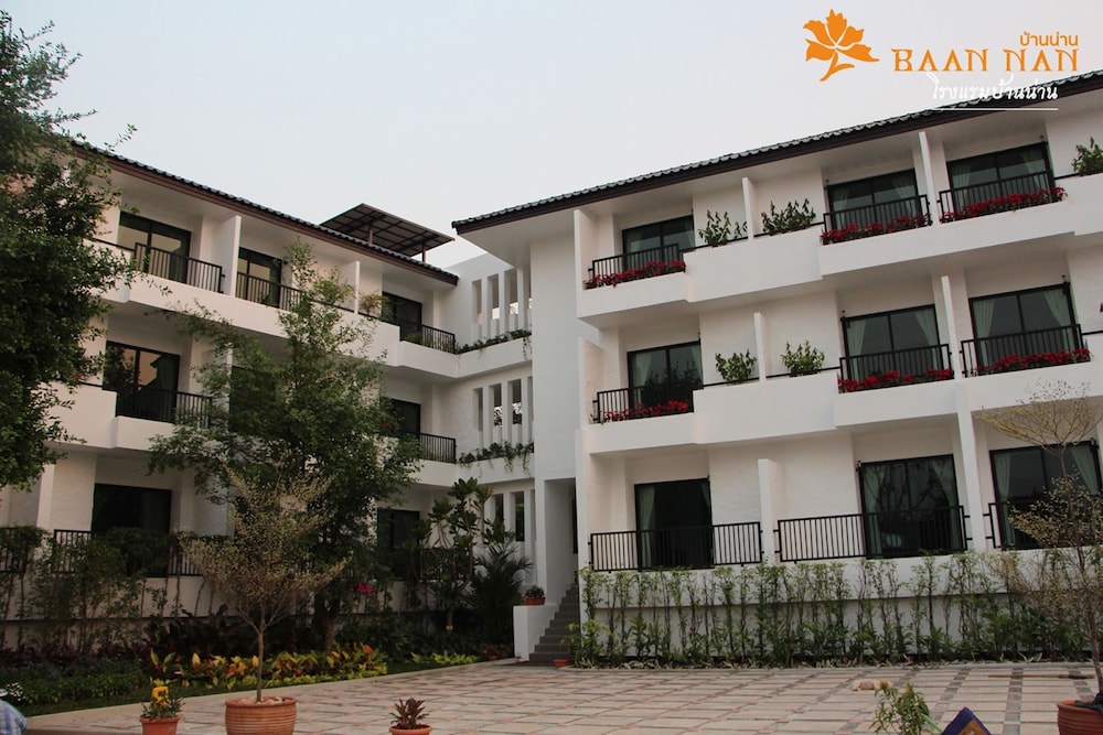 Baan Nan Hotel 7/53