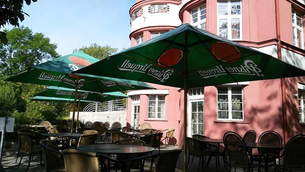 Hotel Villa 5/58