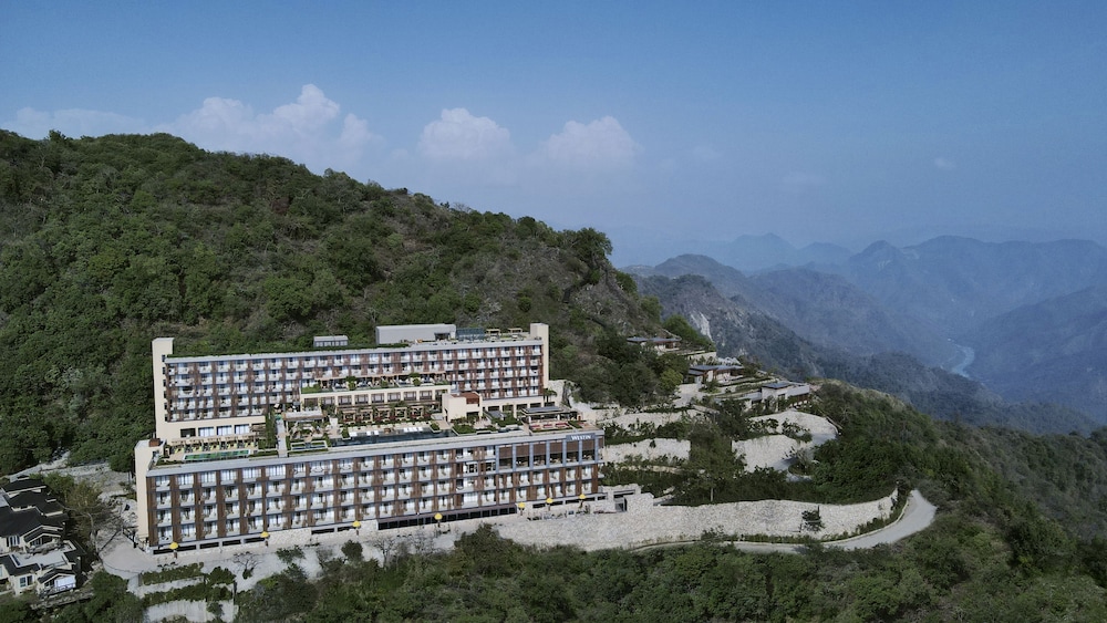 The Westin Resort and Spa Himalayas 2/50
