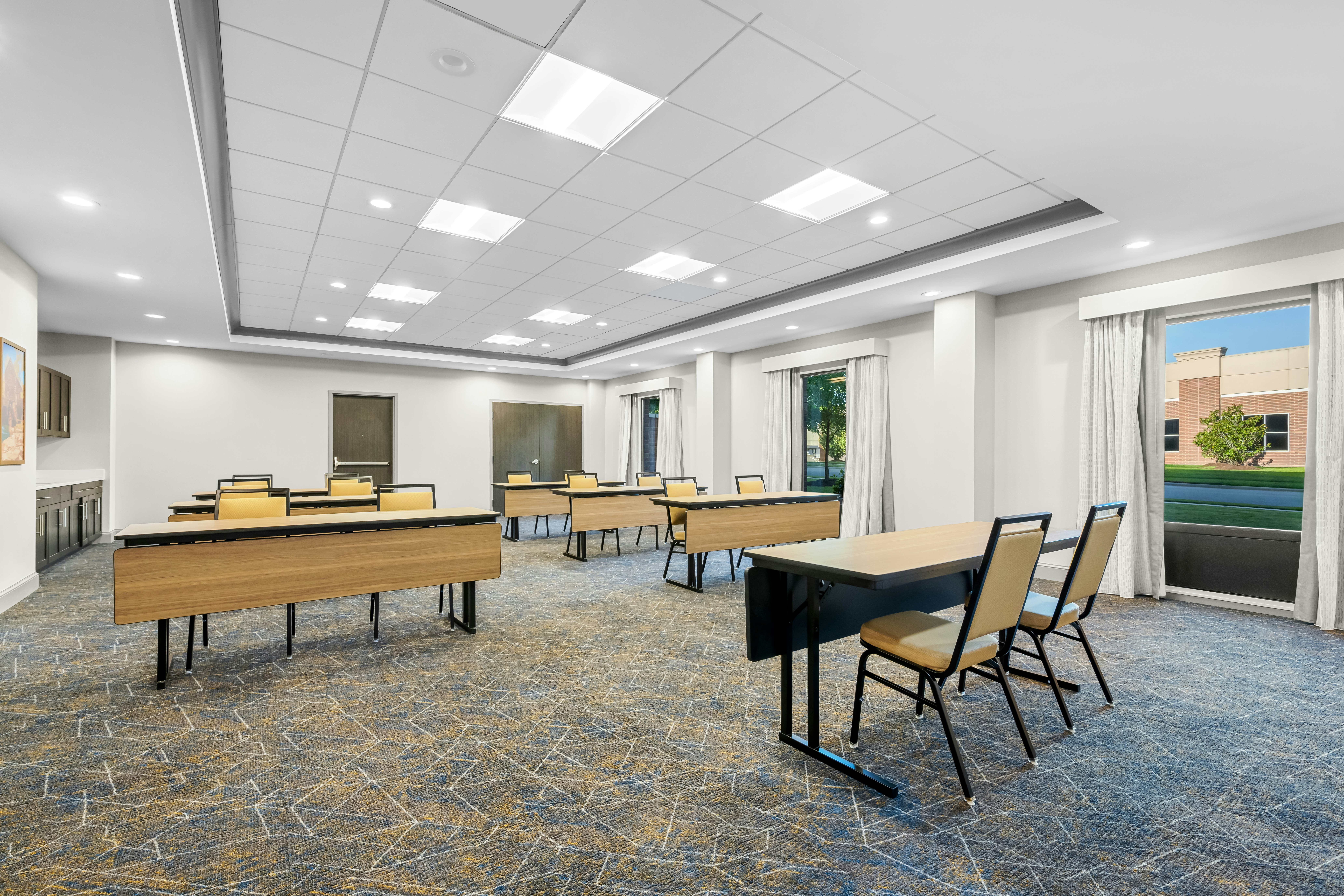 Hampton Inn Suites Knightdale Nc 48/56