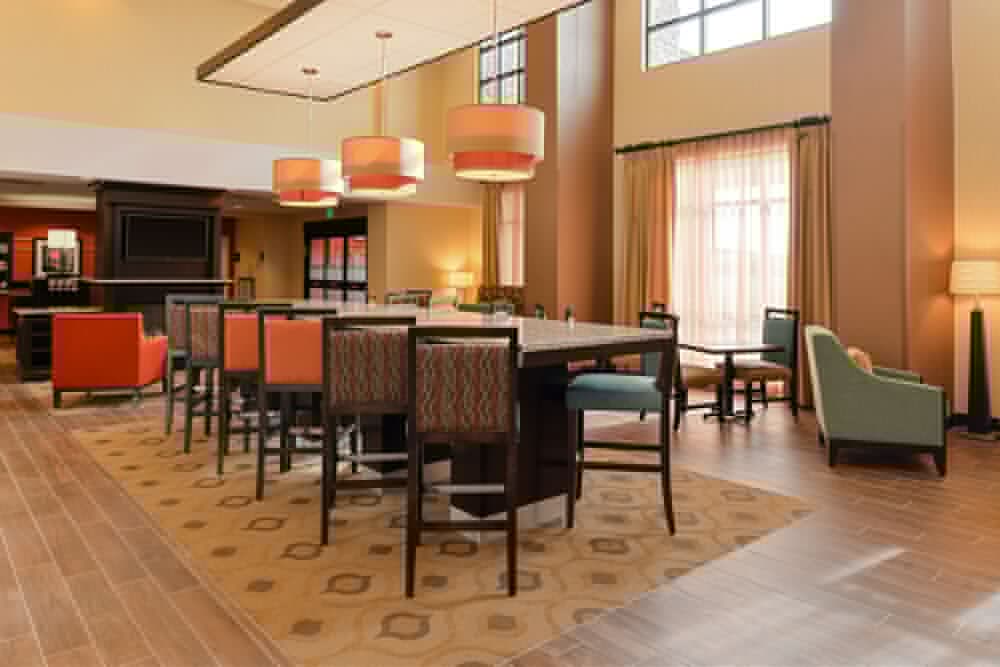 Hampton Inn & Suites Douglas 41/56