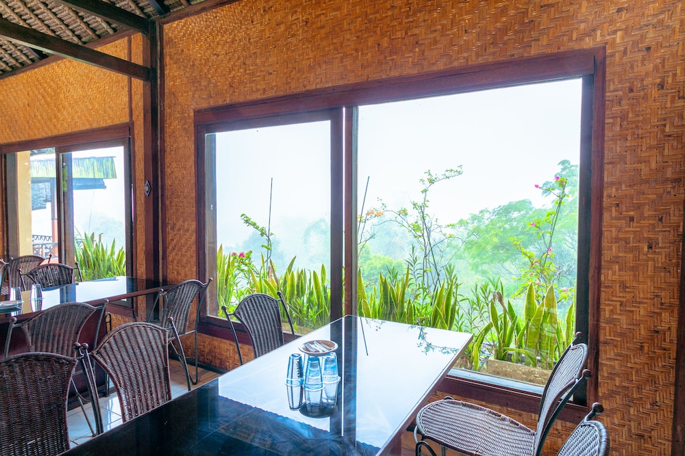 Pacung Indah Hotel & Restaurant by ecommerceloka 41/50