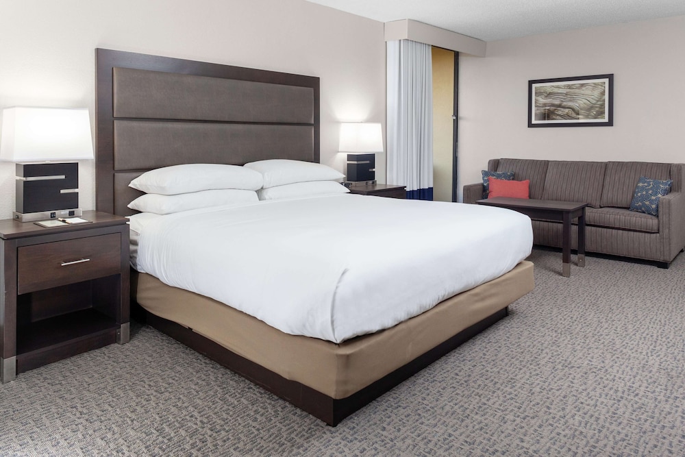 Doubletree By Hilton Hotel And Executive Meeting Center Palm Beach Gardens 16/56