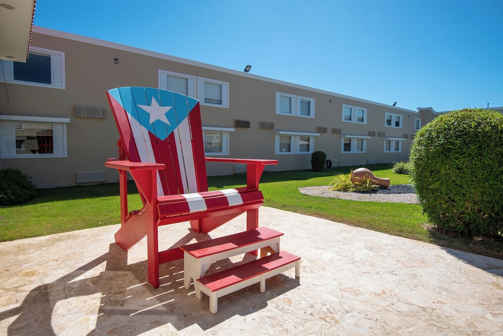 Spark by Hilton Ponce 45/55