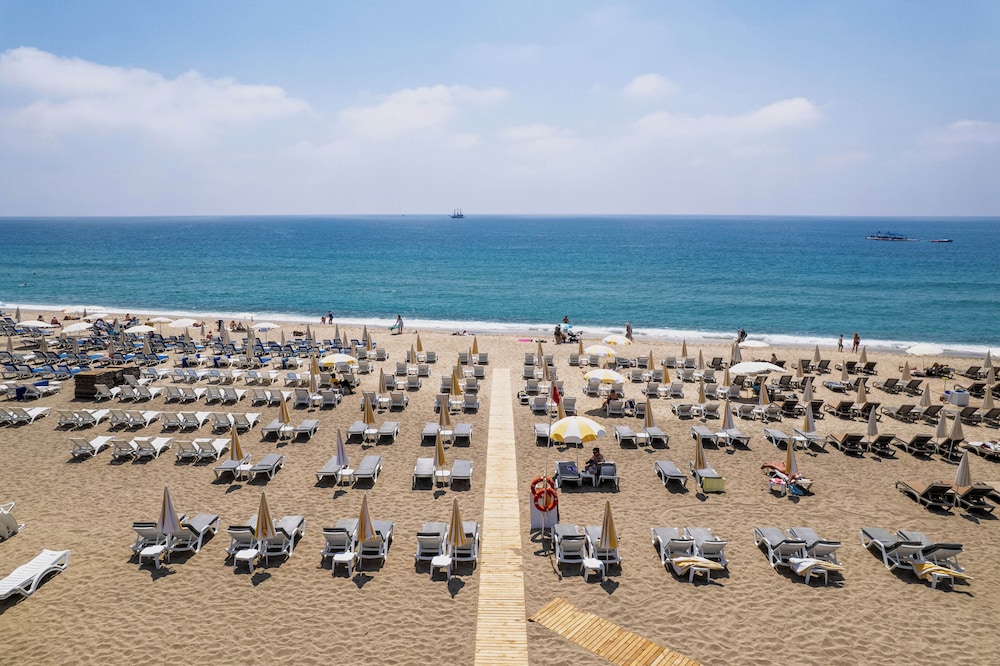Elysee Beach Hotel 42/50