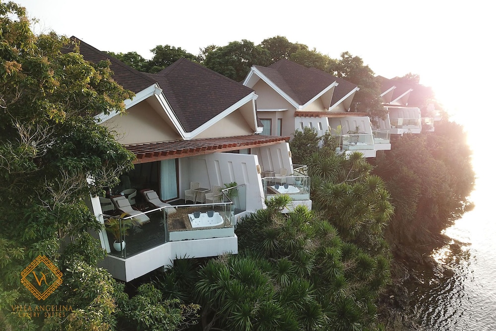 Dakak Park Beach Resort 2/50