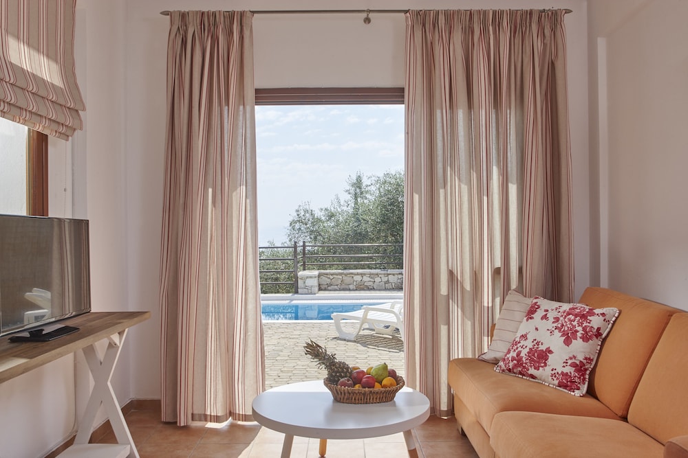 Anassa Mare Villas and Residences 41/59