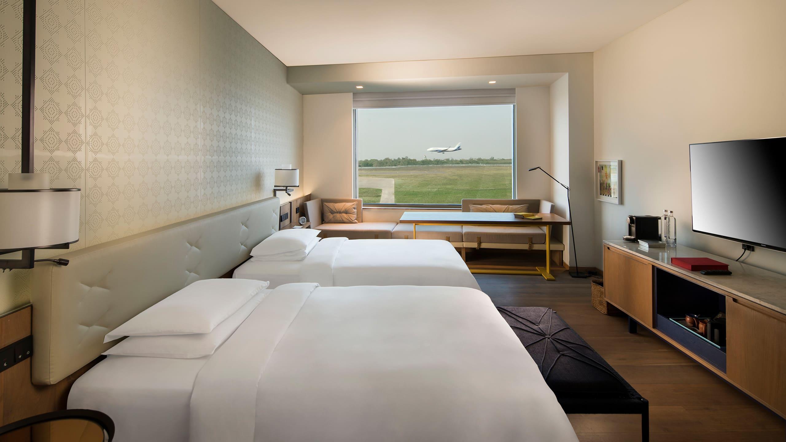 Deluxe, Twin Beds, Runway View