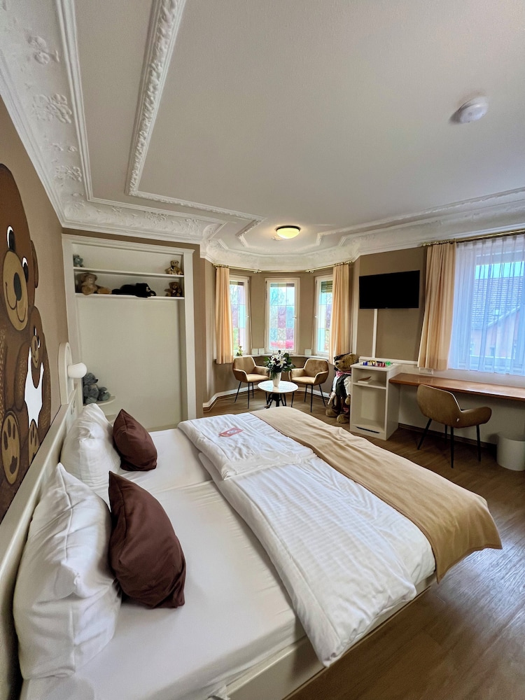 Teddybarenhotel & Restaurant Peterhof 6/50