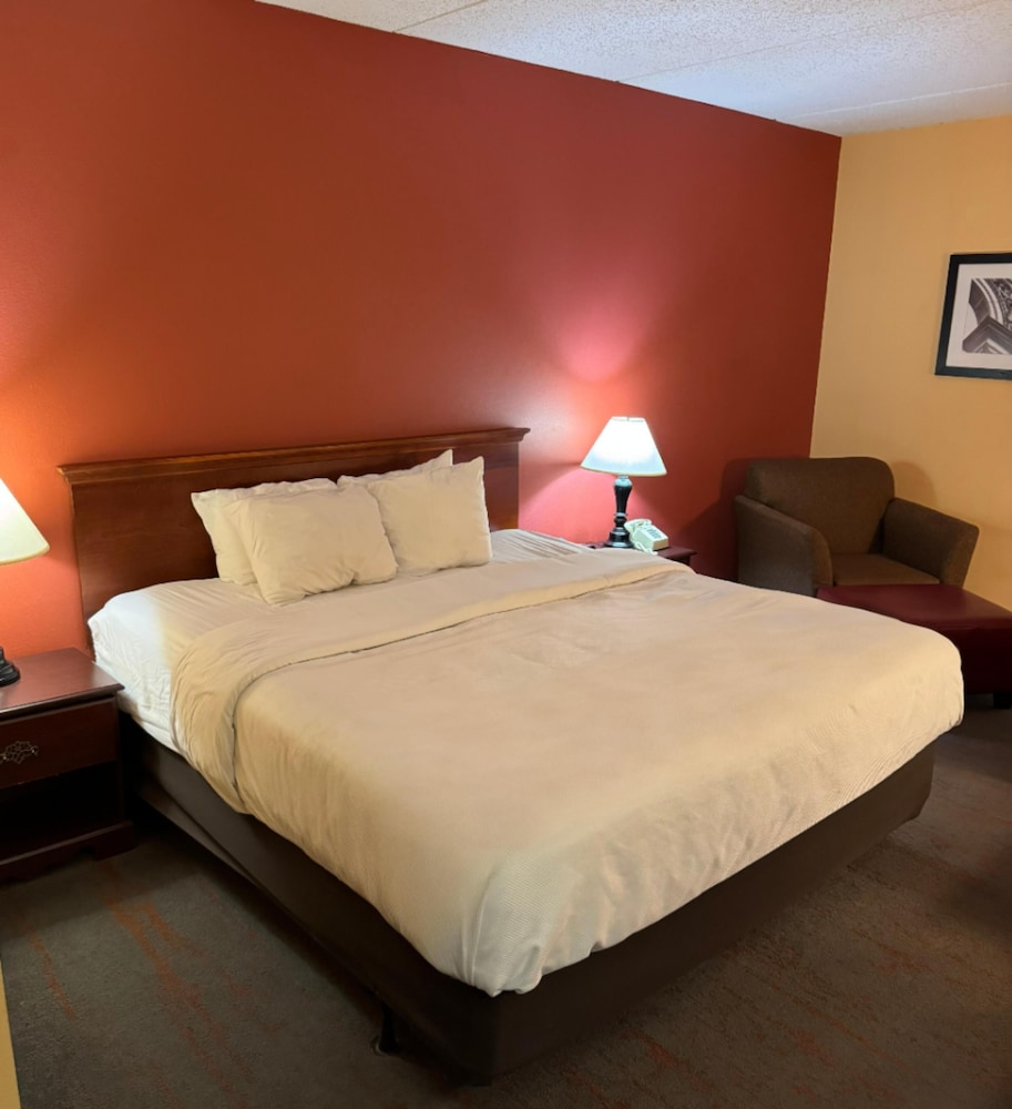 ROOM, SINGLE, KING BED
